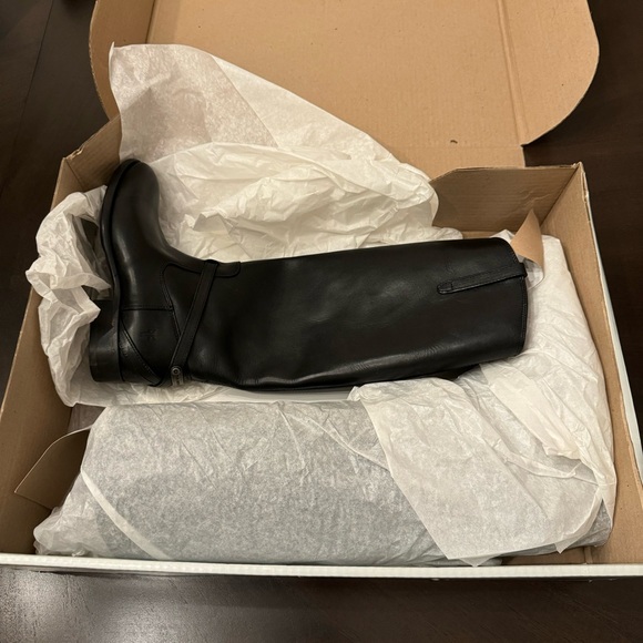 NWT Black Leather Frye Boots - Picture 3 of 11